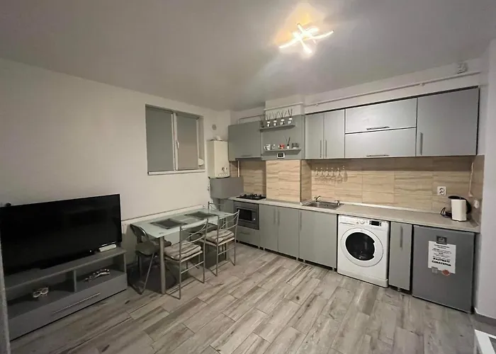 Modern & Elegant * クラヨーヴァ